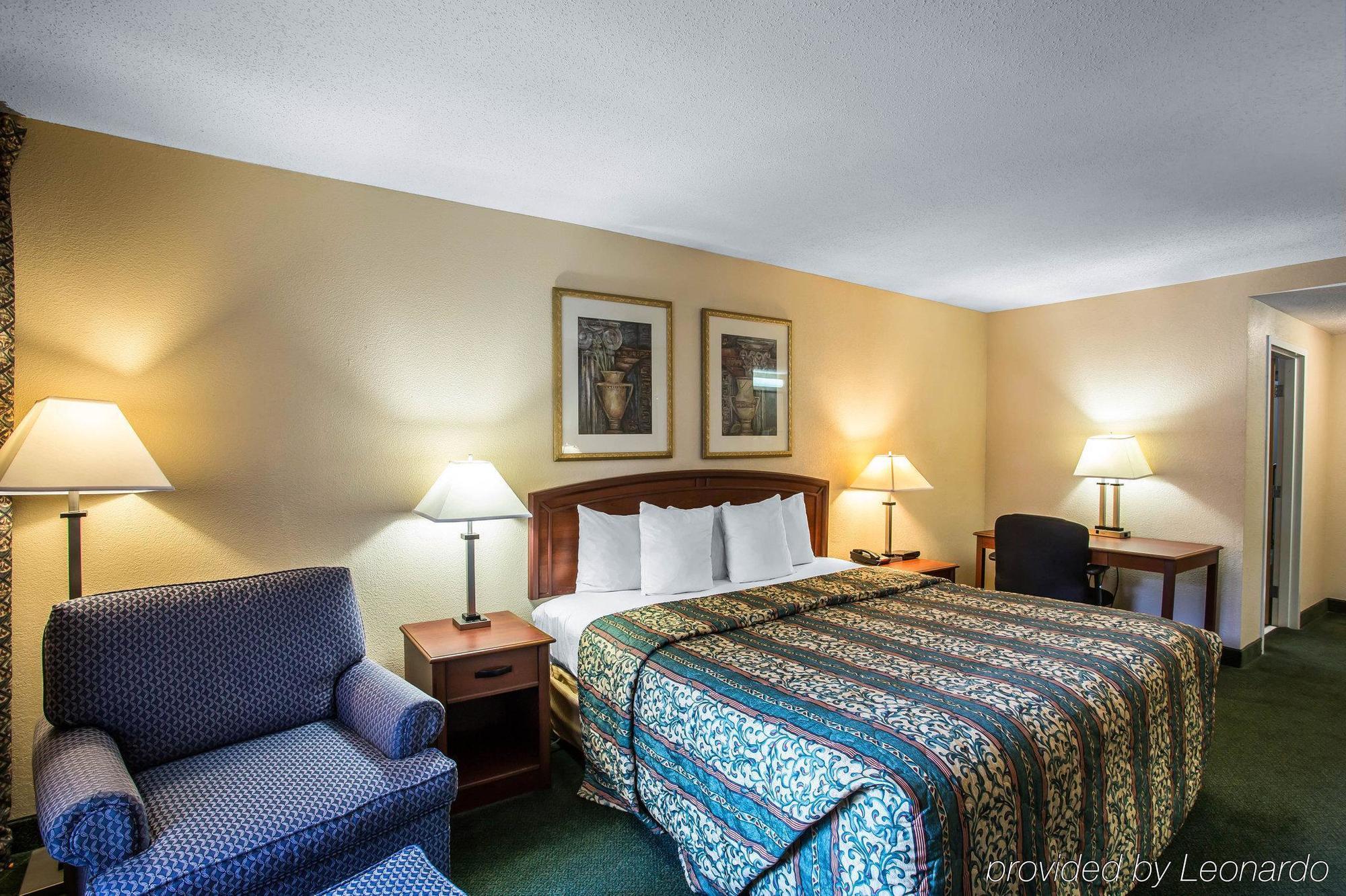 Rodeway Inn Чаттануга Экстерьер фото