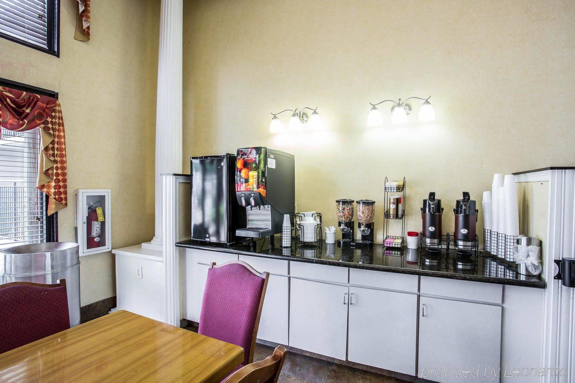 Rodeway Inn Чаттануга Экстерьер фото